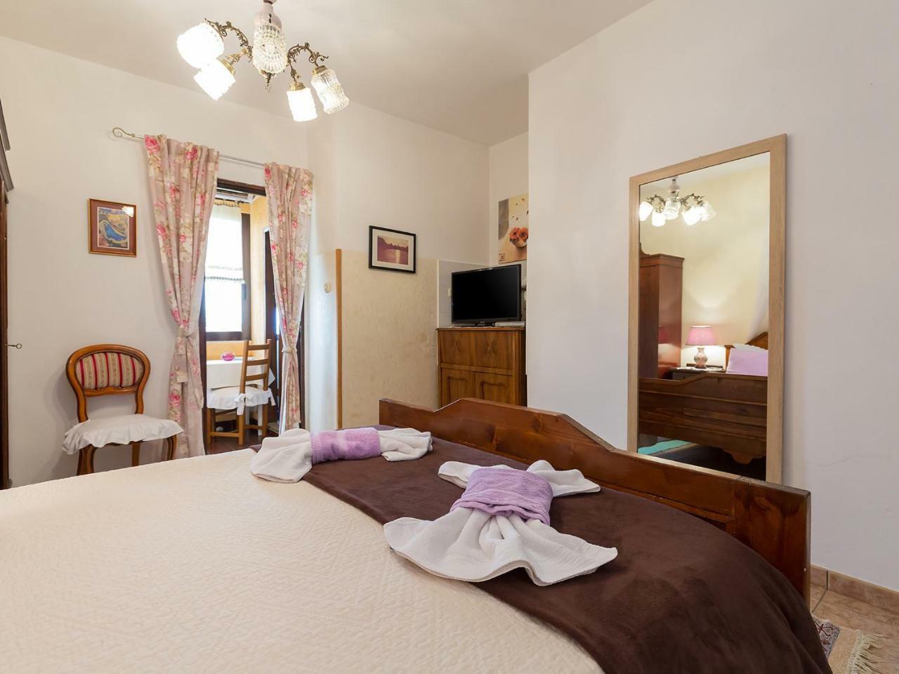Apartments Vesna Фунтана Экстерьер фото