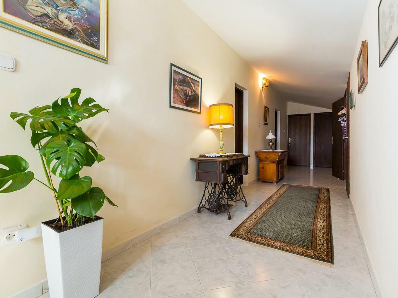 Apartments Vesna Фунтана Экстерьер фото