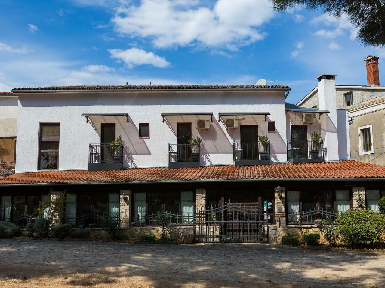Apartments Vesna Фунтана Экстерьер фото