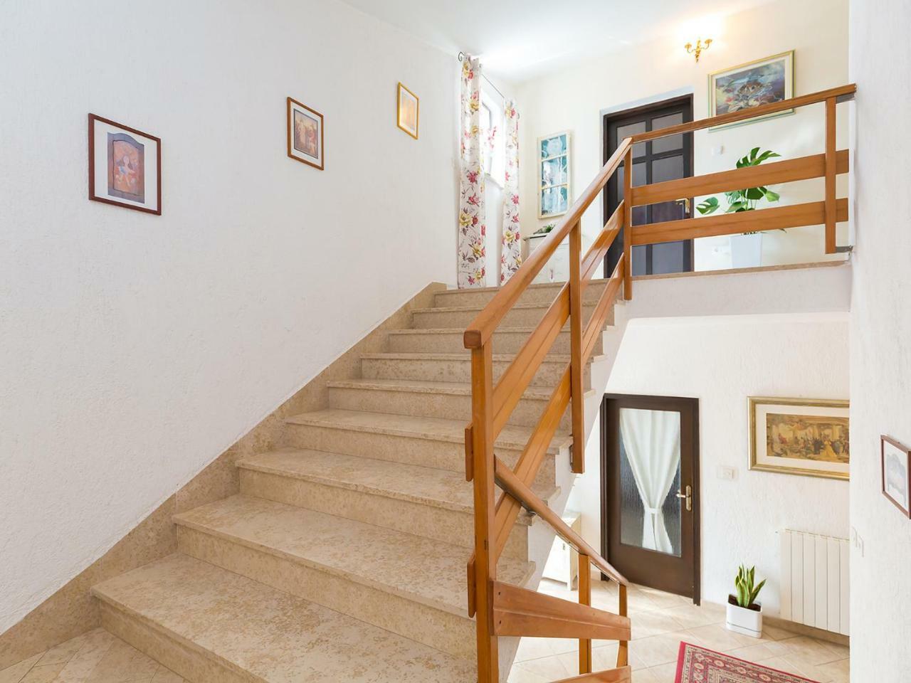 Apartments Vesna Фунтана Экстерьер фото